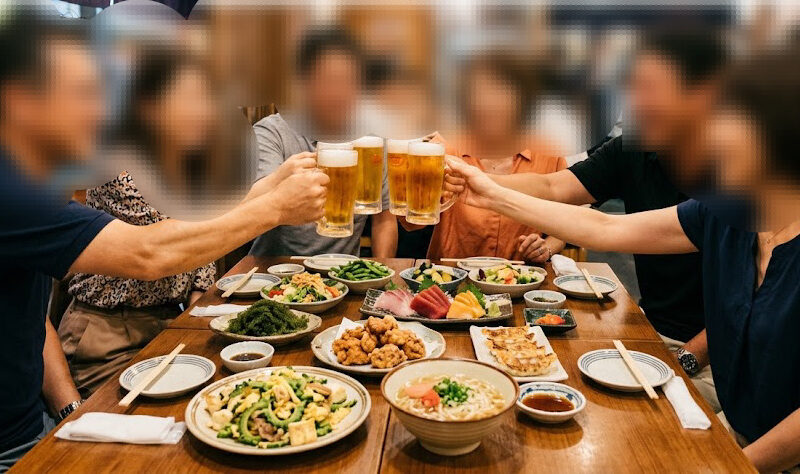 滋賀県で40代・50代の日本人男女が食事を楽しみながら交流する社会人サークルアッシュの友達作りイベント